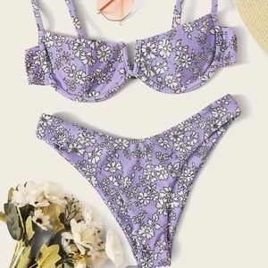 Super cute purple underwire bikin